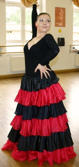 Bauchtanz in Sachsen, Orientalischer Tanz und Comedy mit Duo Oriental, Ausbildung